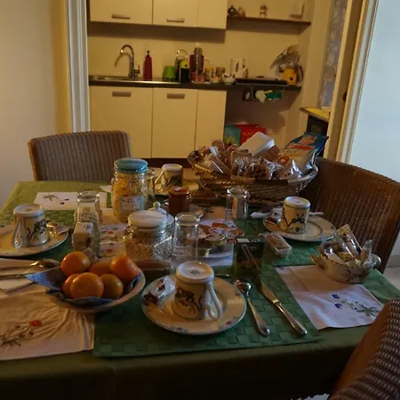 Le Fate Frühstückspension