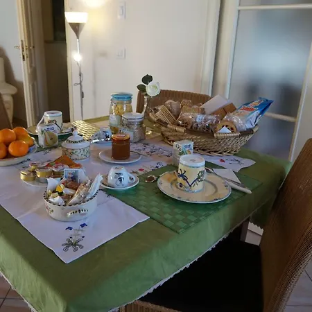 Le Fate Frühstückspension